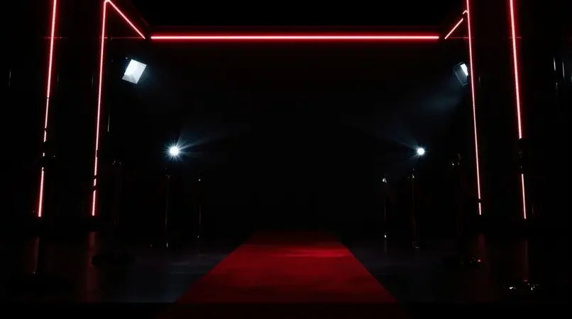 女星红毯礼服翻车，高清生图曝光引热议 - 今日吃瓜娱乐爆料配图